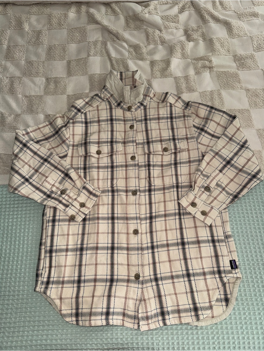 NWOT Patagonia Women's Fjord Loft Overshirt Jacket size L